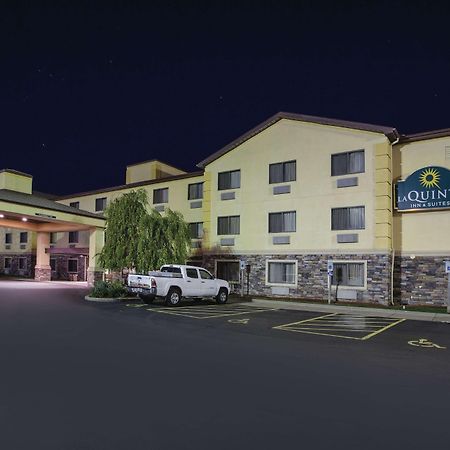 La Quinta By Wyndham Erie Hotel Exterior photo